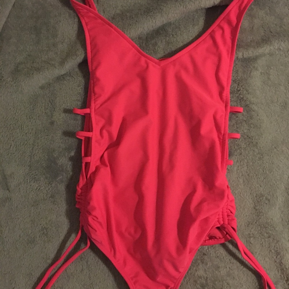 One piece bikini
